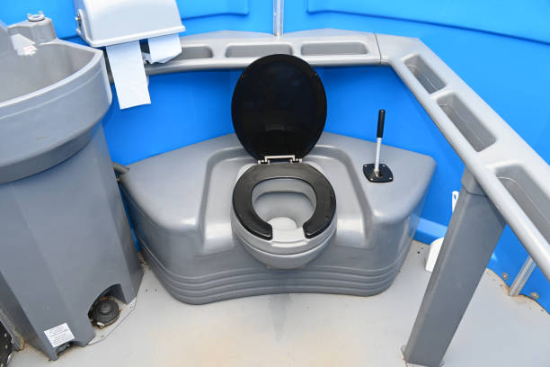 Portable Toilet Options We Offer in Rumson, NJ